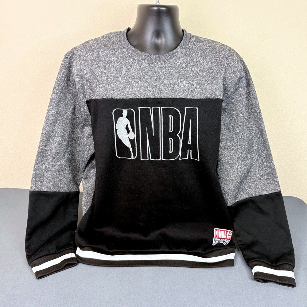 NBA Sweatshirt Mens XL Gray Black Colorblock Crew Neck Fleece Pullover Logo